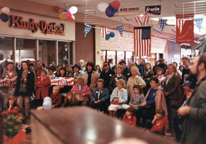 Marquette Mall - From Marquette Mall Memories Facebook (newer photo)
